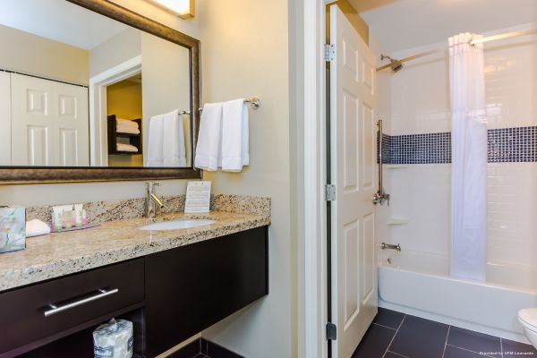 Canad Inns Grand Forks